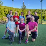 Rugby-Ladies und TV-Holz-Handballerinnen in gmeinsamen Training